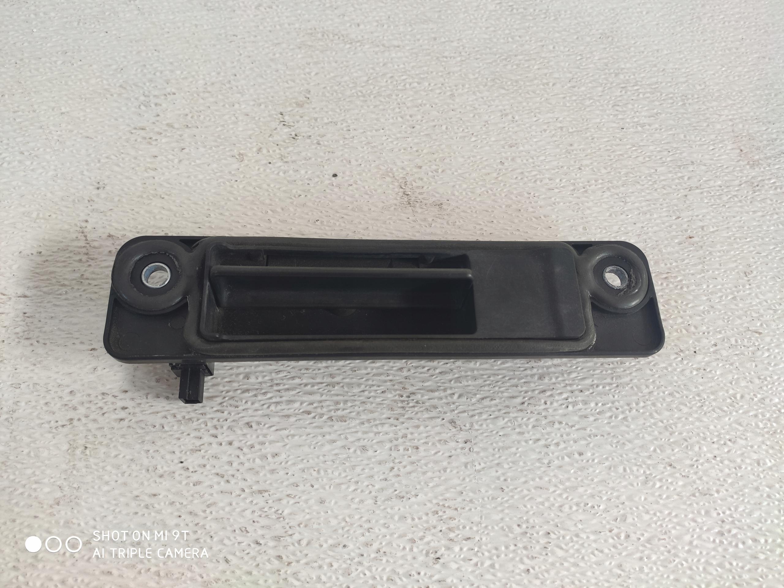 A1647401193 - MERCEDES W251 W164 X164 ручка двери багажника