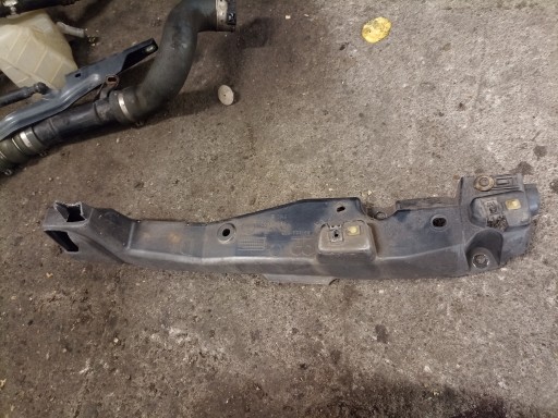 MERCEDES w415 кріплення крила P-P 631222162R