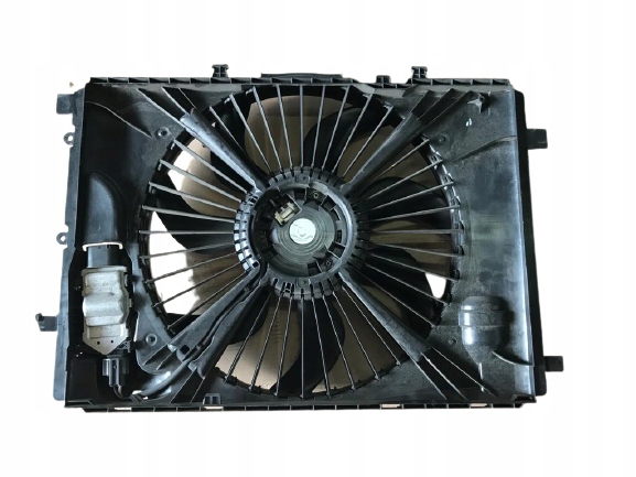 MERCEDES вентилятор A2045001255