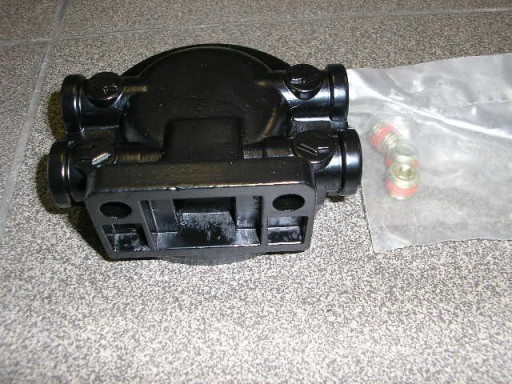 89876A3 - MERCRUISER 305 350 454 крышка топливного фильтра