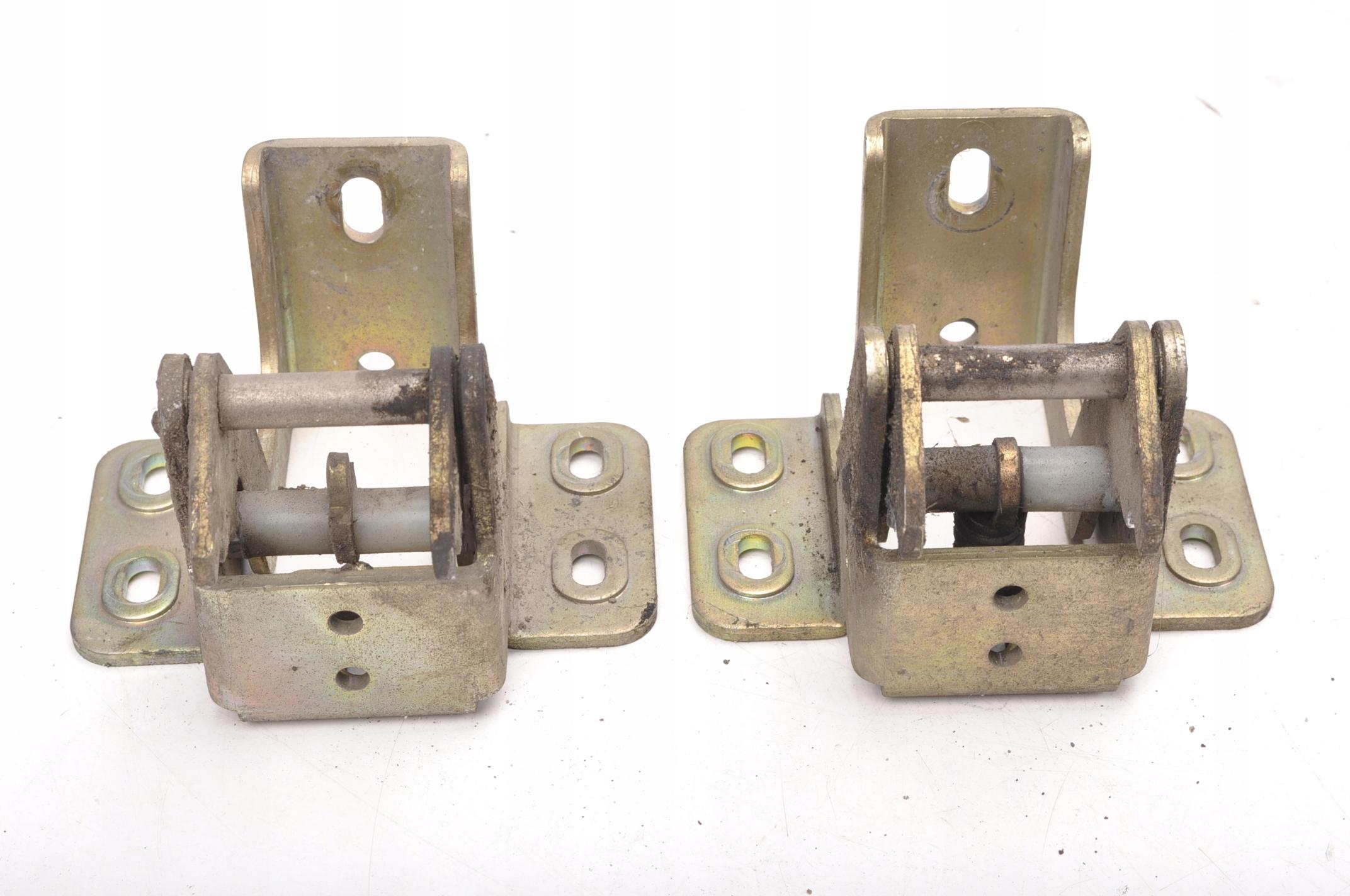 MICROCAR MC1 ПЕТЛЯ ОБМЕЖУВАЧ ДВЕРІ ЛІВИЙ ПЕРЕДНІЙ