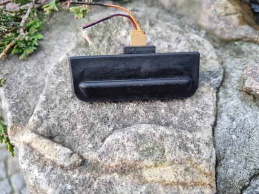 8D0827565 - Ручка двери багажника AUDI A3 8L A4 B5 LIFT