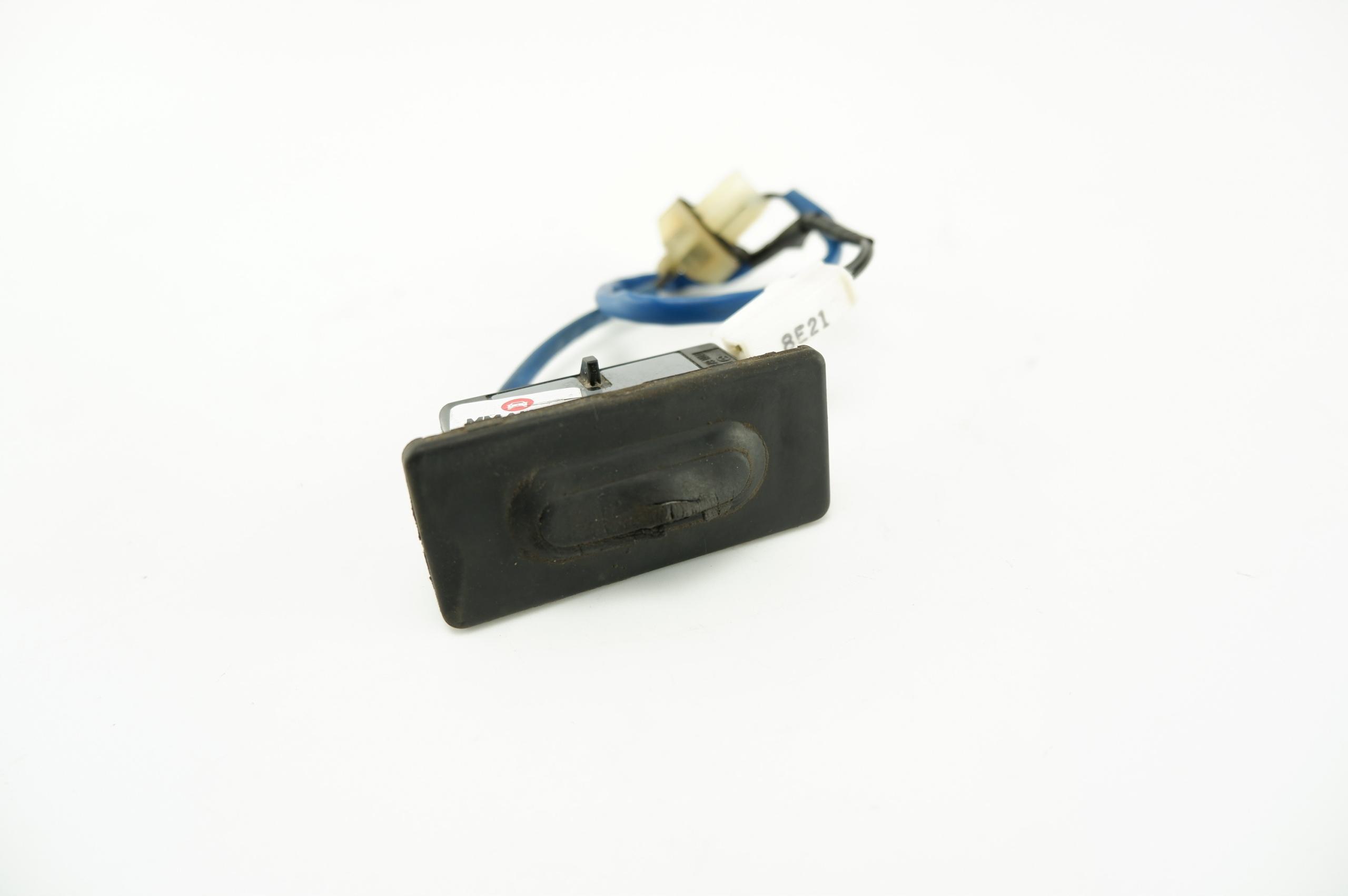 МИКРО-КОНТАКТ РУЧКА ЗАКРЫЛКА MAZDA 6 II GH УНИВЕРСАЛ