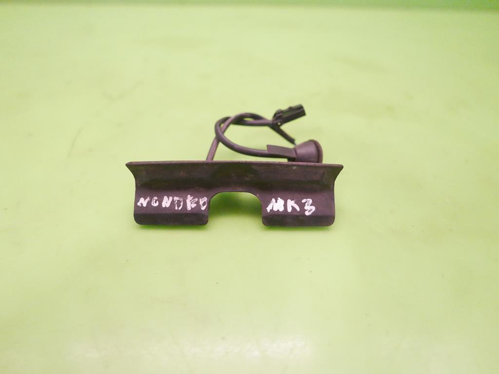 1S7119B514AD - МИКРОКОНТАКТНАЯ КНОПКА ЗАКРЫЛКА FORD MONDEO MK3 HB 05-07