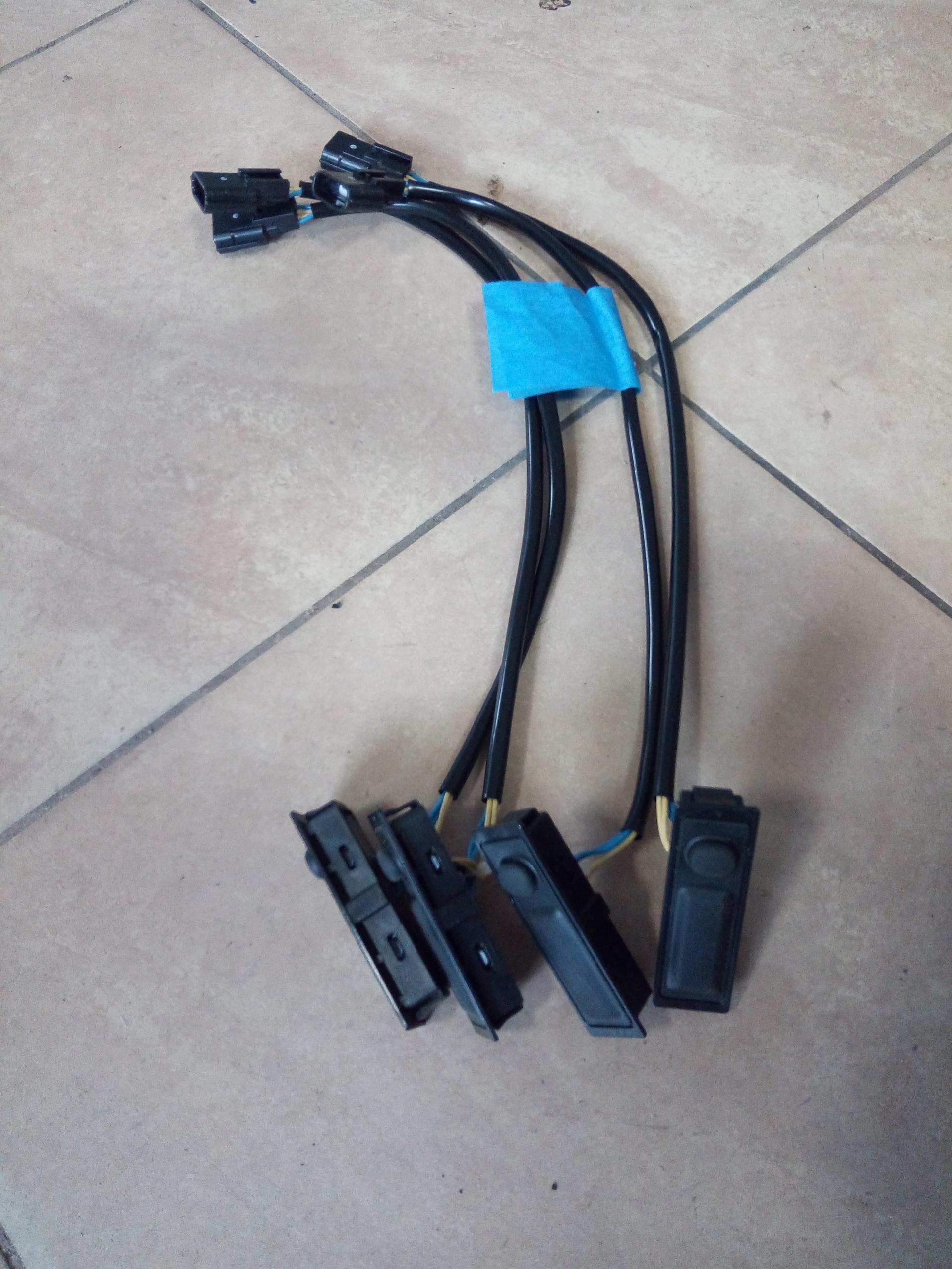 Микропереключатель Qashqai II J11 LIFT*