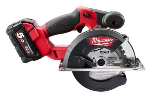 ЦИРКУЛЯРНА ПИЛА ПО МЕТАЛУ MILWAUKEE 18V 150mm 2 x 5.0Ah LI-ION FUEL M18FMC