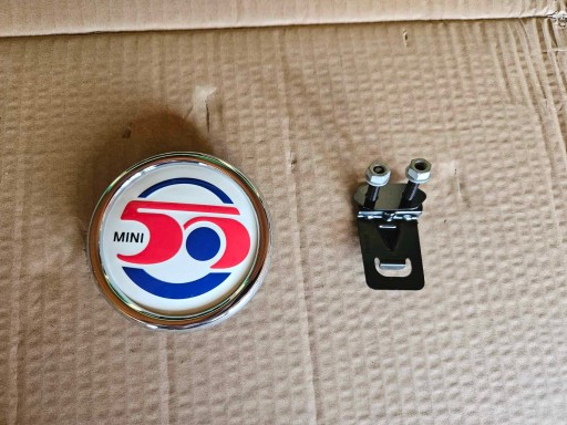 11111111111 - ЭМБЛЕМА MINI COOPER R56 к 50-й ярмарке Mayfair