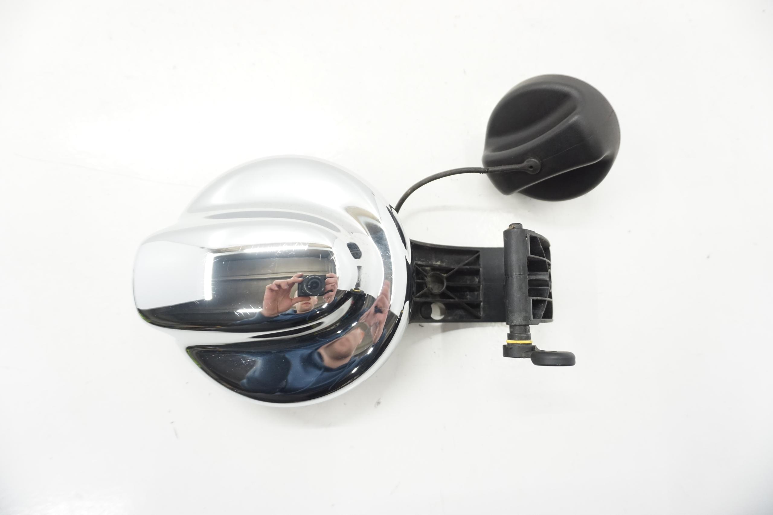 MINI COOPER S R56 кришка паливні баки 7313449