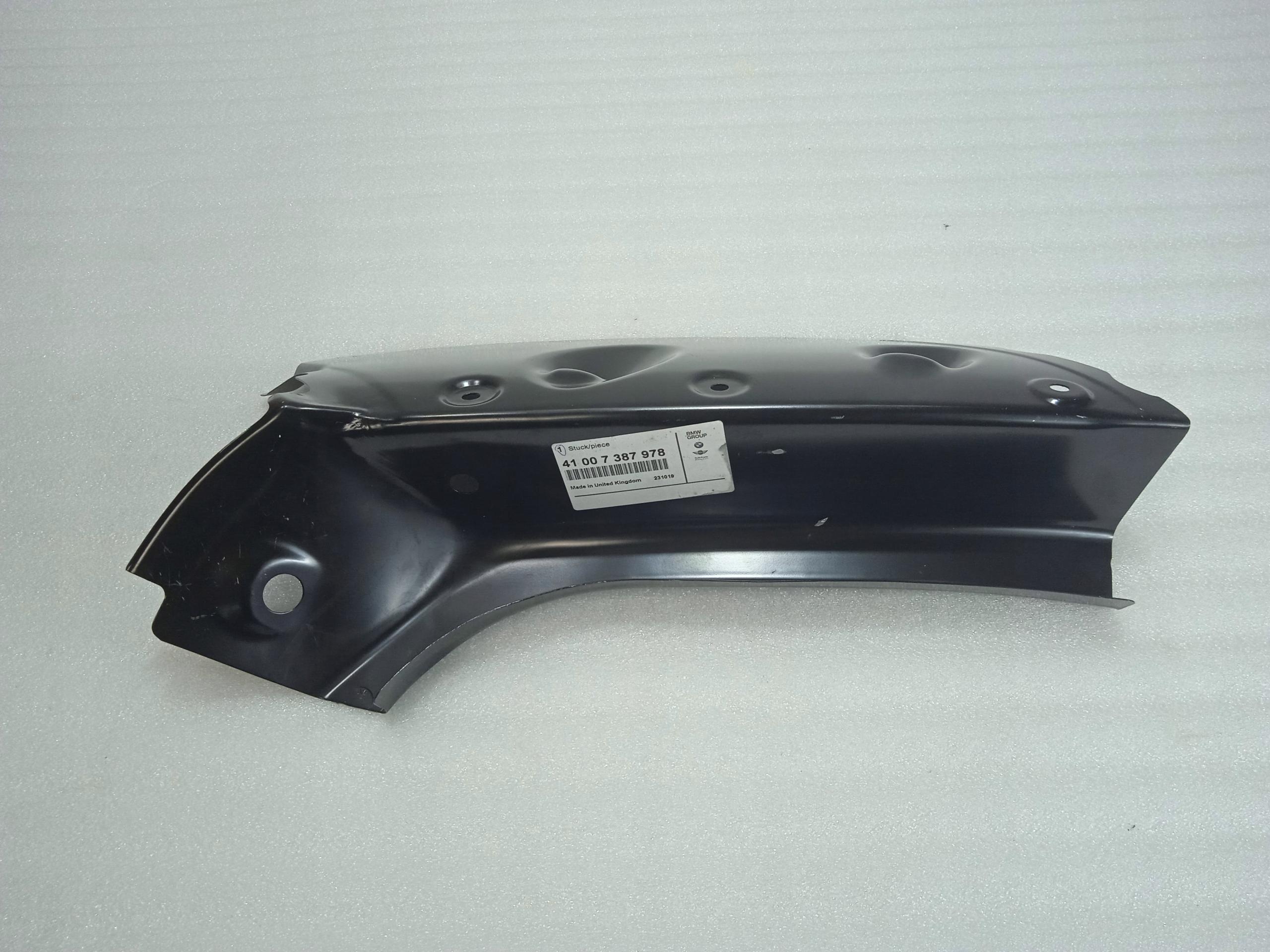 41007387978 - MINI COOPER C-СТОЛБ КОРПУС ПРАВЫЙ ВНЕШНИЙ