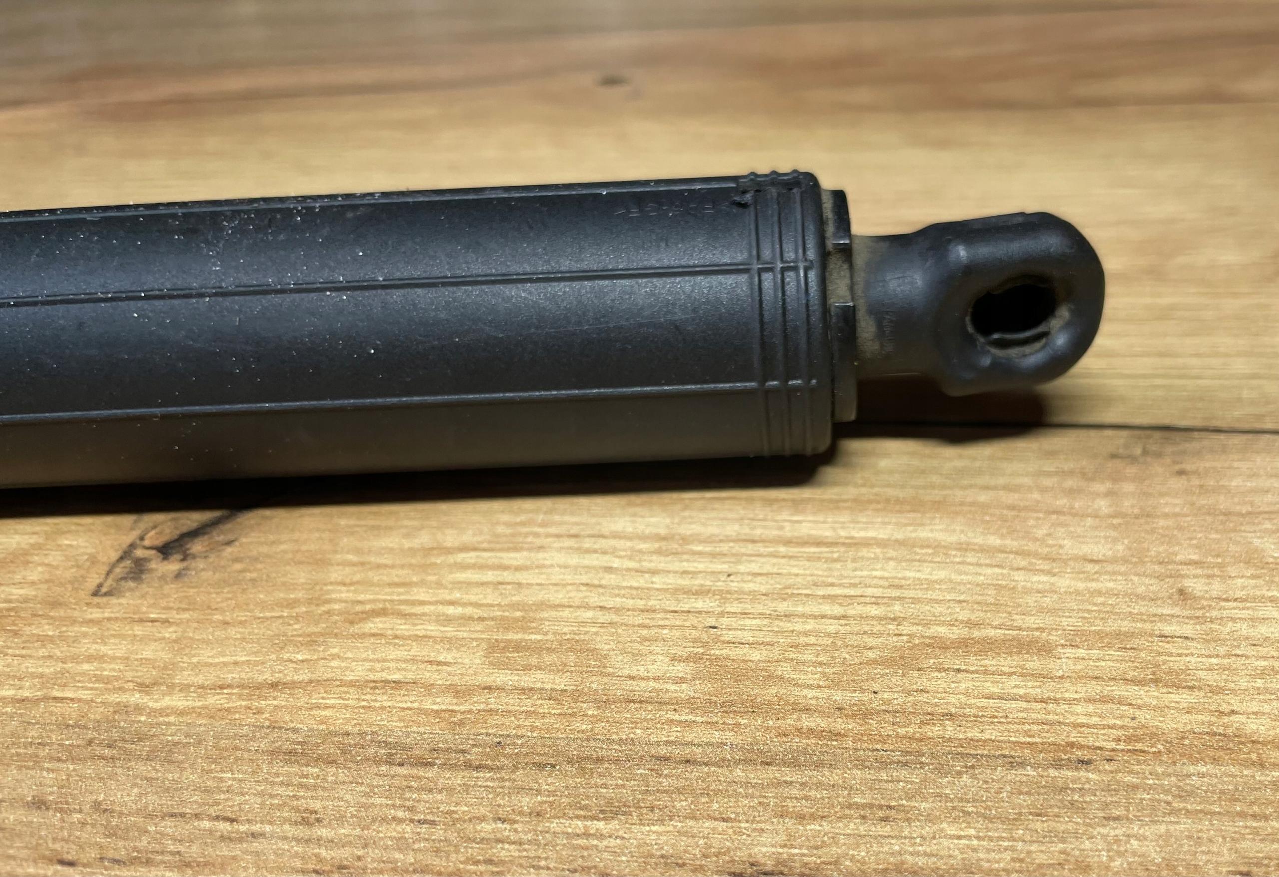 Міні F60 електричний привід заслінки задній 9482767