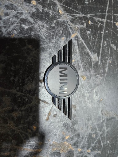 MINI F60 БЕЙДЖ ЕМБЛЕМА КАПОТ ЛОГОТИП ПЕРЕДНИЙ 9447807 9880865 ЧОРНИЙ