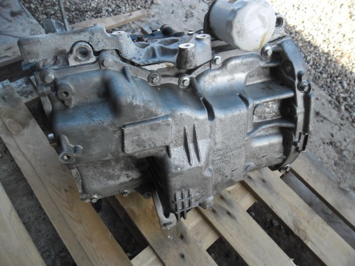 МАСЛЯНИЙ ПІДДОН FORD MONDEO FUSION CM5E-6675-AE 2.0 HYBRID UACA UACC