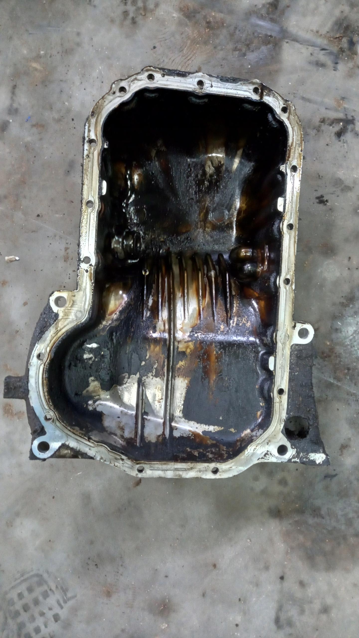 Масляный поддон AUDI A4 B5 98R