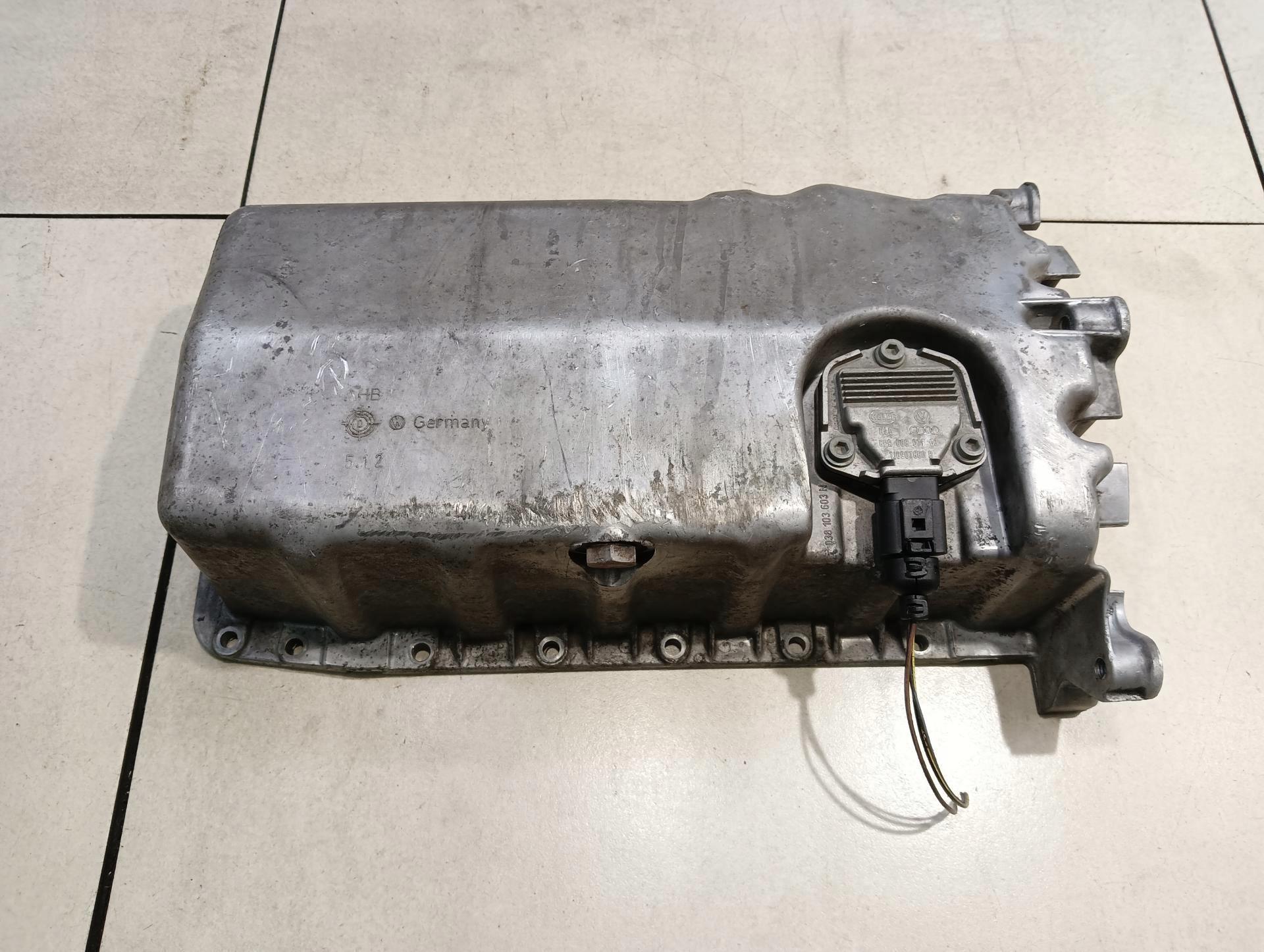 МАСЛЯНИЙ ПІДДОН VW GOLF IV 1.9 TDI 038103603N