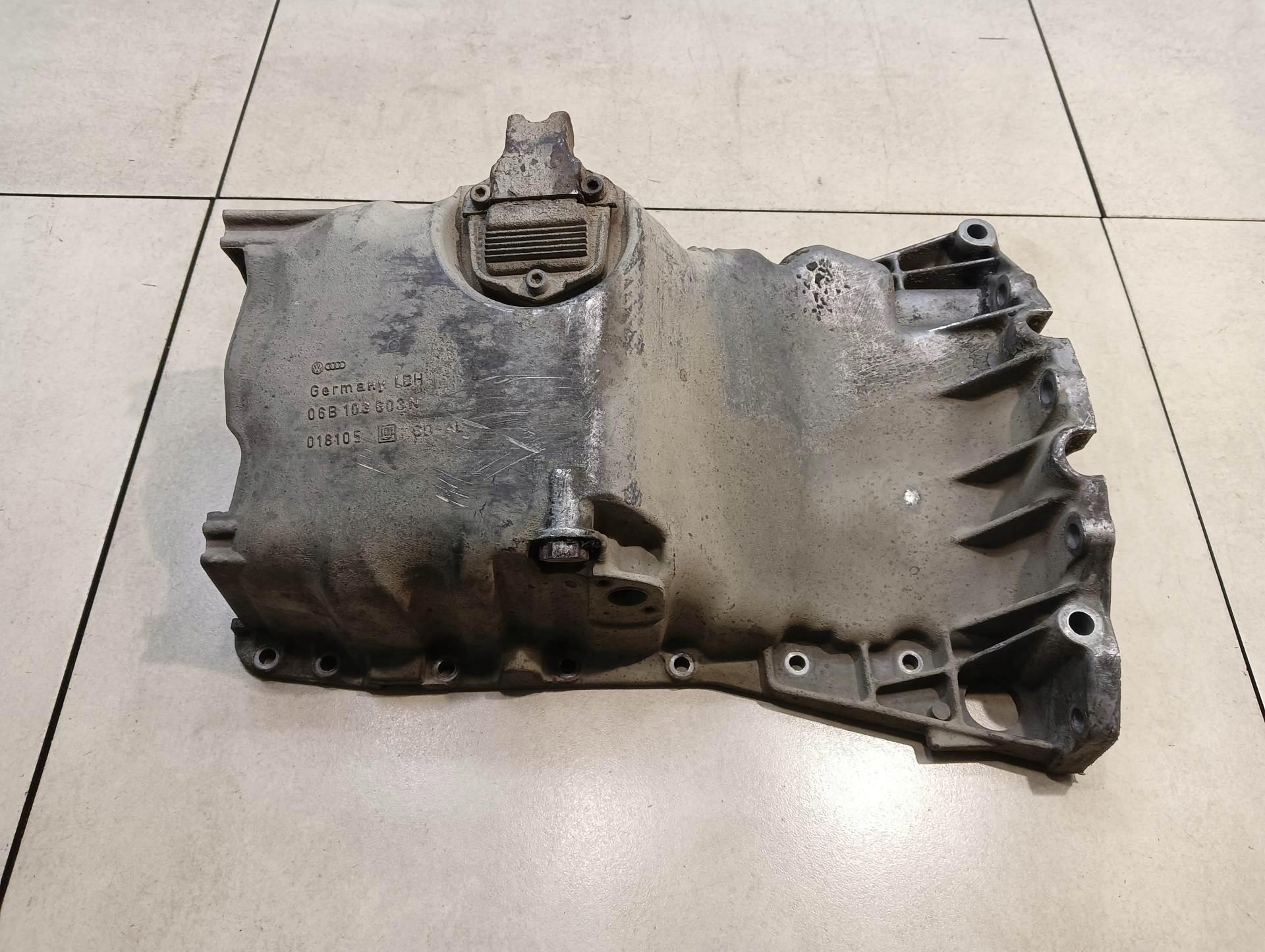 Масляний піддон VW PASSAT B5 1.6 06B103603N