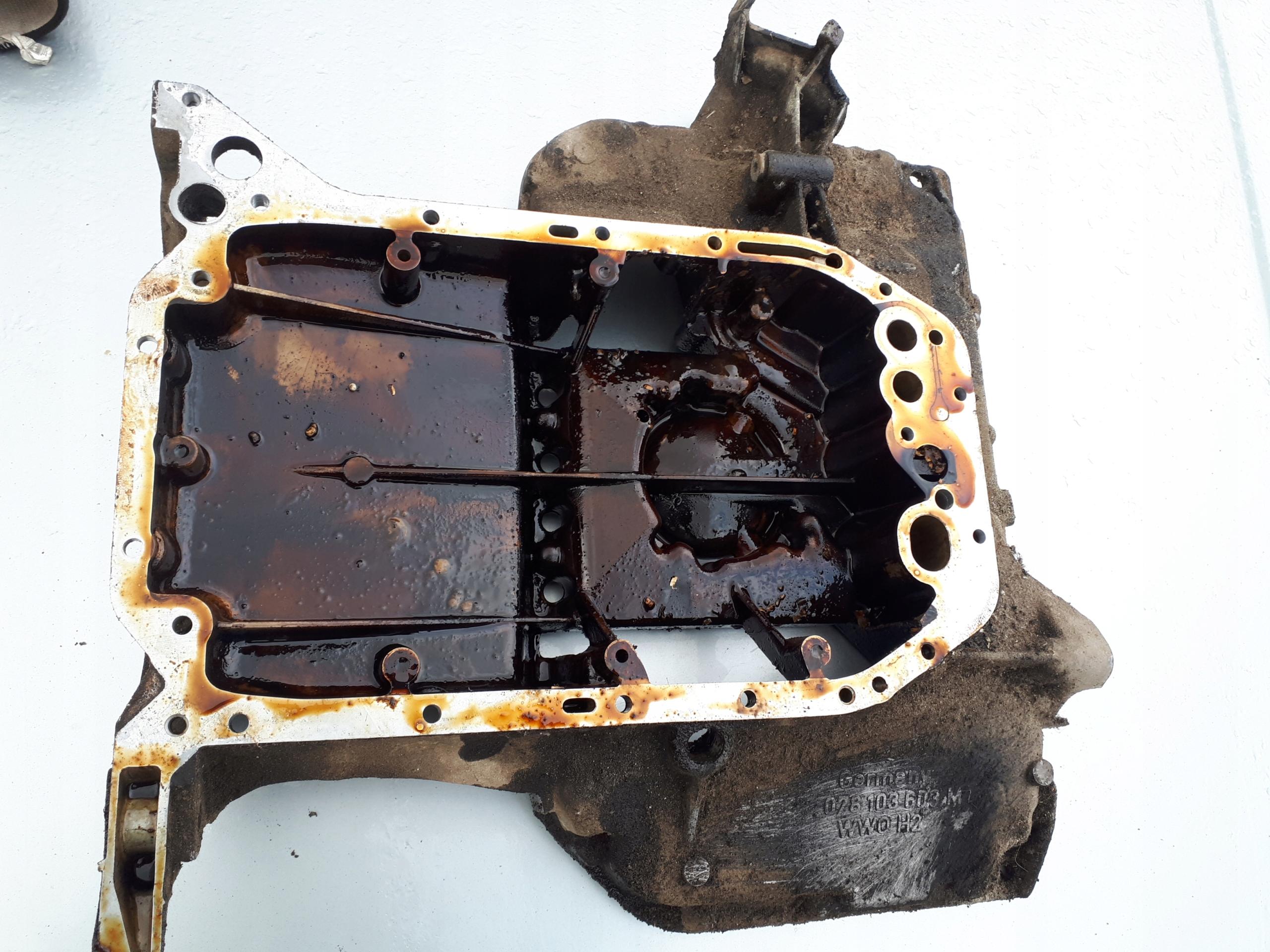 МАСЛЯНЫЙ ПОДДОН AUDI 2.6 ABC 2.8 AAH 078103603M