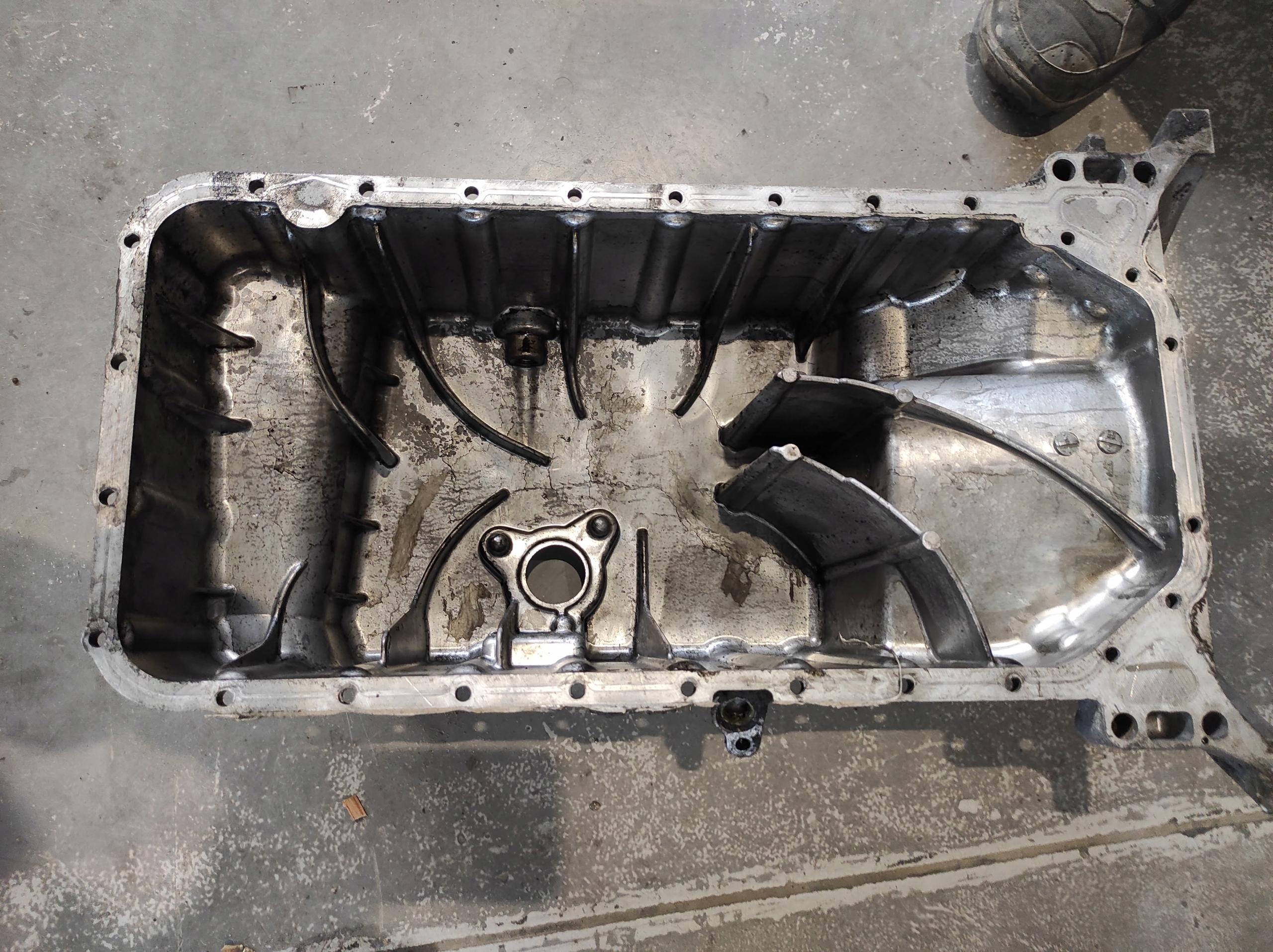 A6110140902 6110140902 - МАСЛЯНИЙ ПІДДОН MERCEDES SPRINTER 2.2 CDI 903