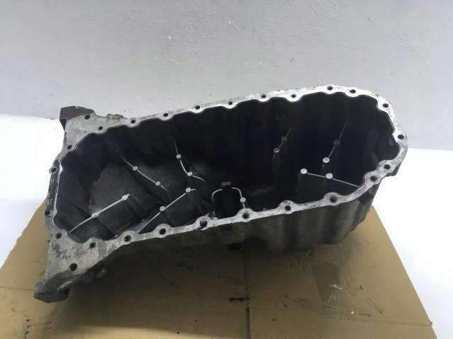 МАСЛЯНЫЙ ПОДДОН VW CRAFTER 2.5 TDI 076103603 06-11