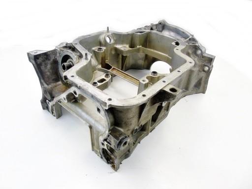 310500 - МАСЛЯНИЙ ПІДДОН 2.0 RAV 4 V C-HR LEXUS ES UX COROLLA