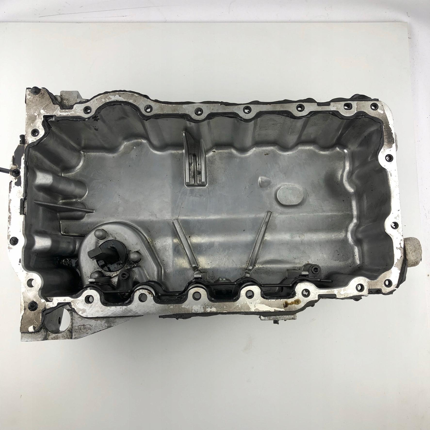 06F103601B 06F103601L - Масляный поддон SEAT VW AUDI A3 S3 A4 A6 2.0 TFSI