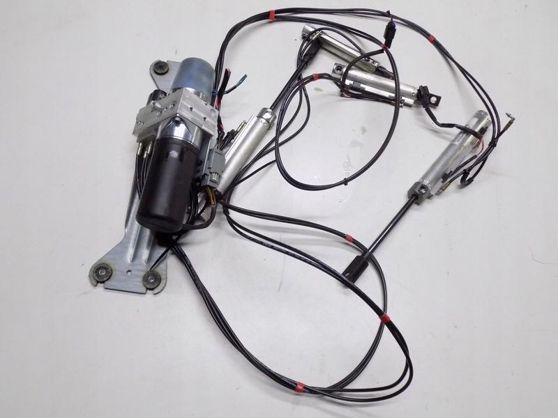 MN1dfrdg - MITSUBISH COLT VI CC кабриолет цилиндр насоса на крыше