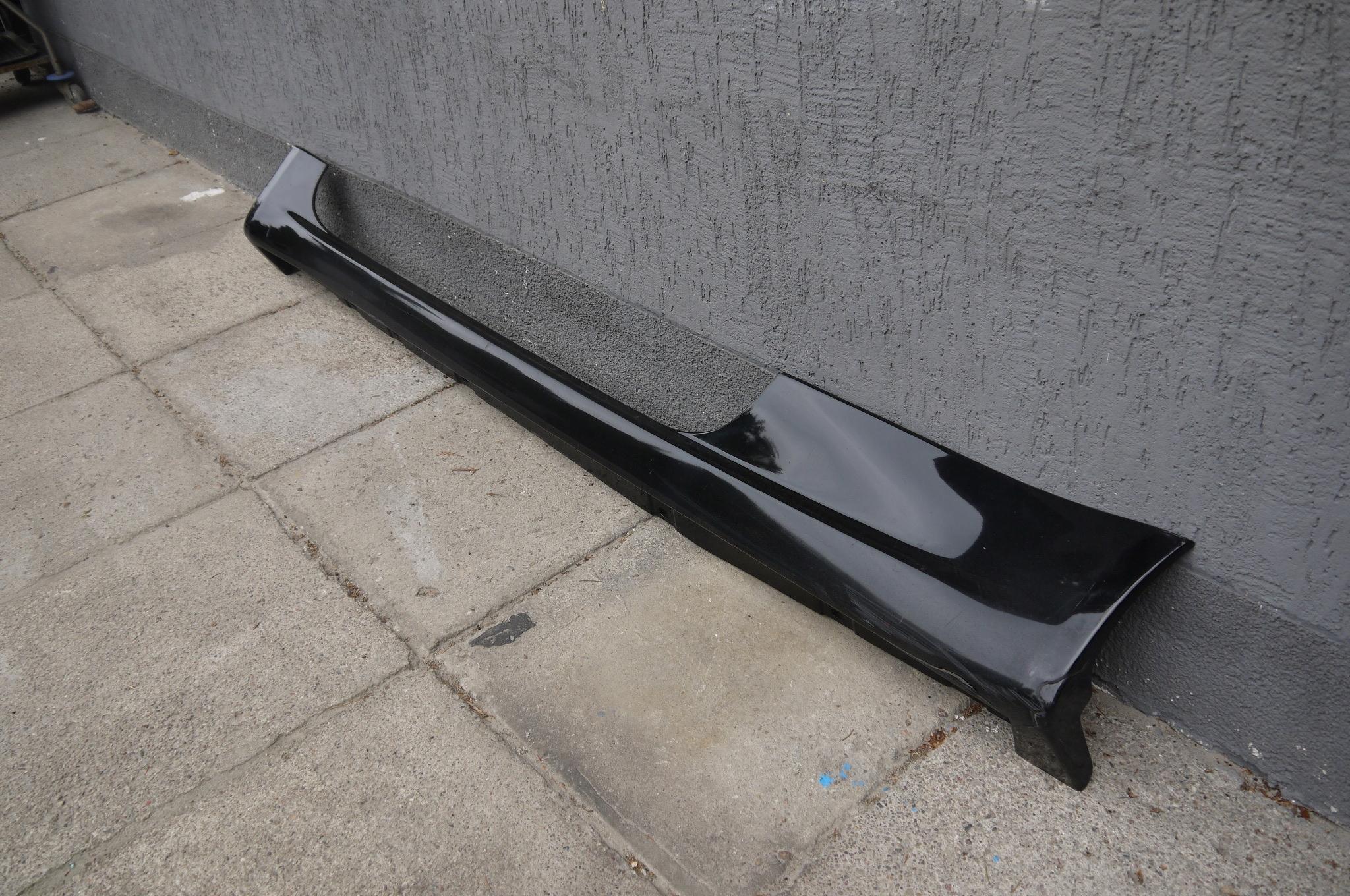 Mitsubishi COLT VI Z30 накладка порога 6512A019 L