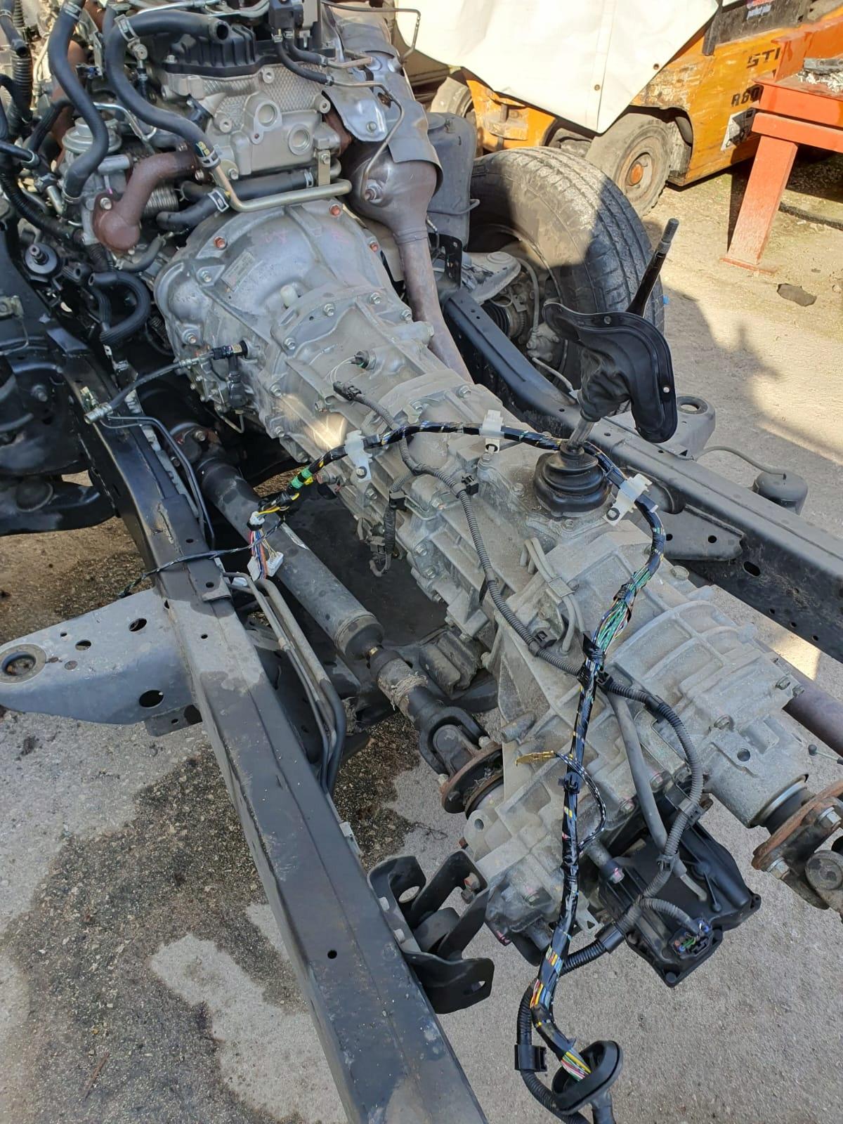 L20015-2.5DID - MITSUBISHI L200 V коробка передач 2.5 did MANUAL