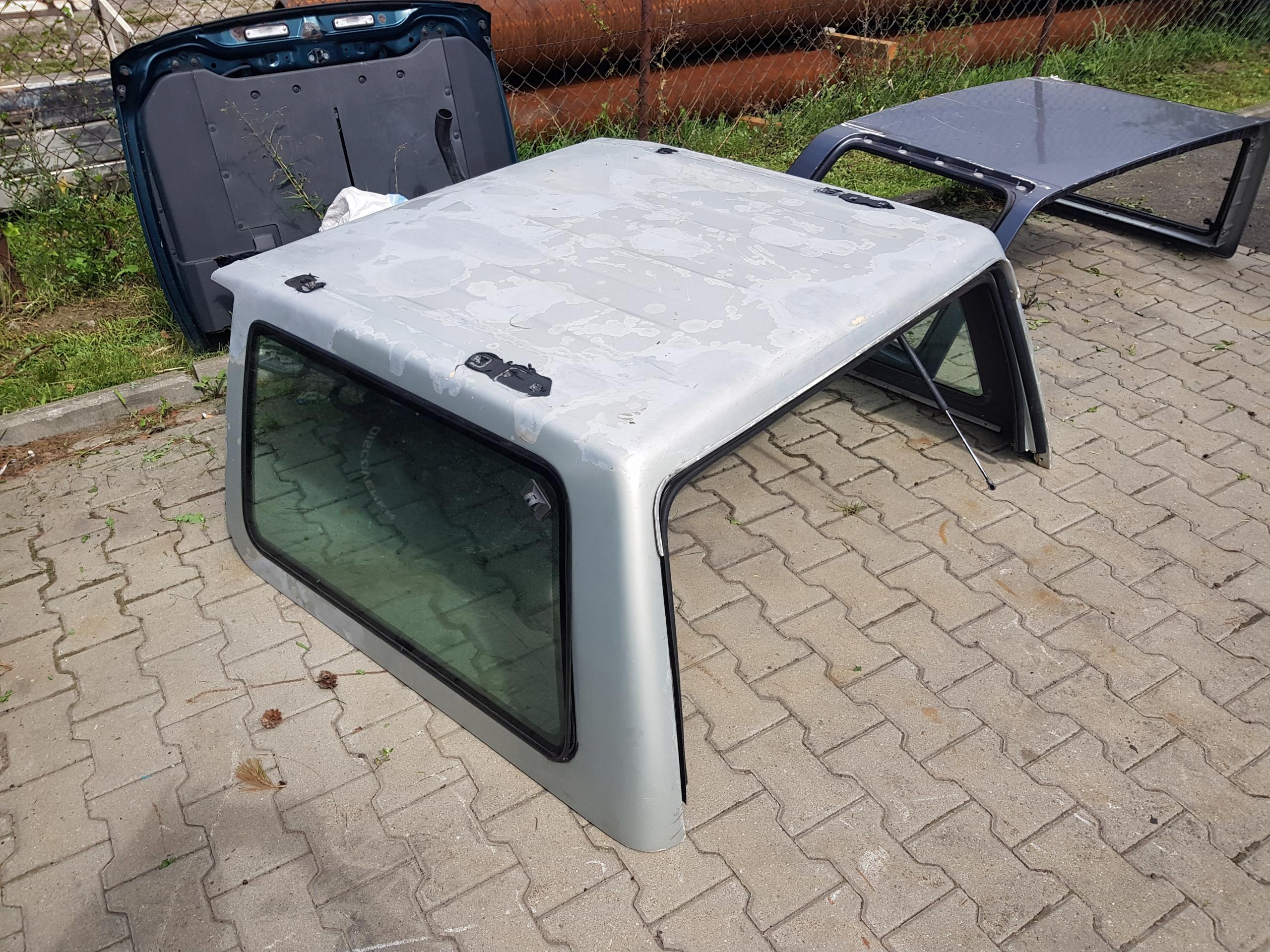 MITSUBISHI PAJERO II ЗАДНІЙ ДАХ З ДВОМА СТЕКЛАМИ