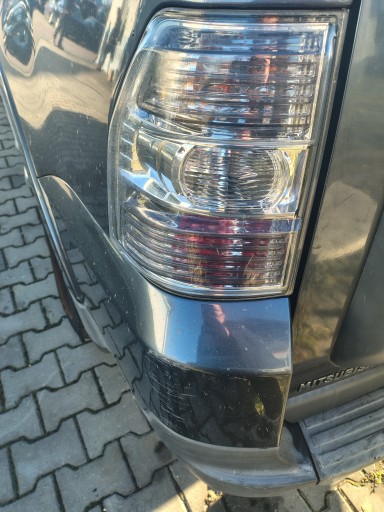Mitsubishi Pajero IV 5D LEAND LEFT BERK LAMP EU EU