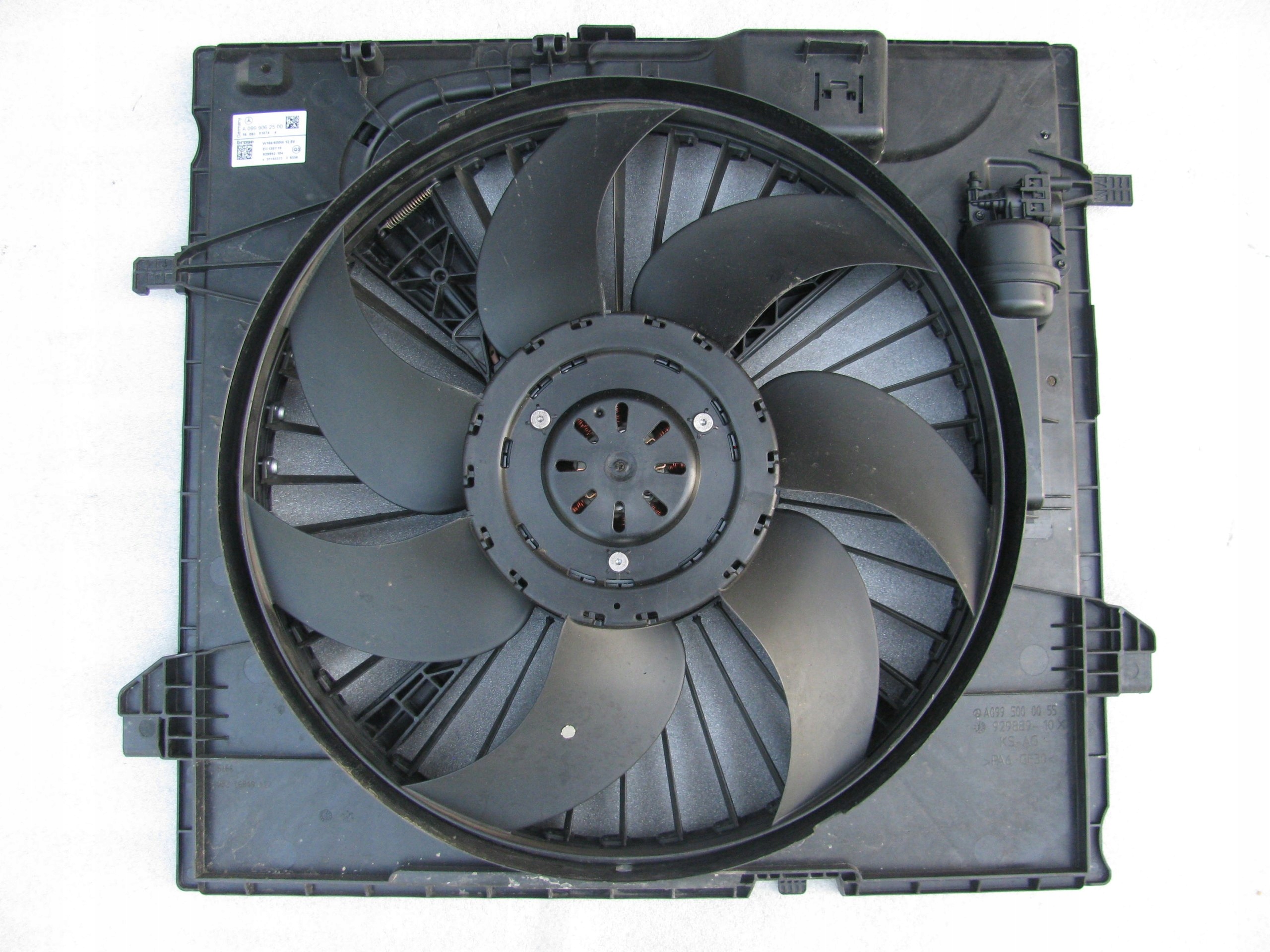 A0999062500 - Ml W166 GLE GLS X166 вентилятор охолодження