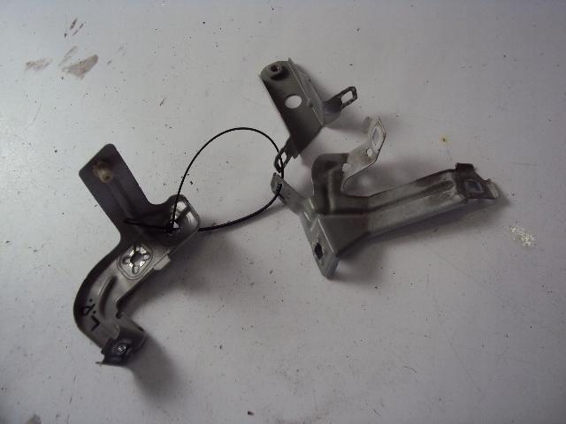 Кріплення крила лівий передній BMW 3 серії F30 11-