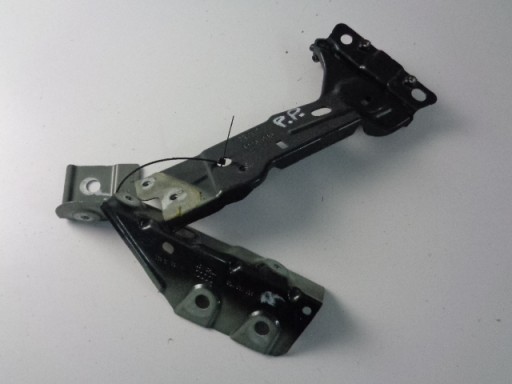 82A821136 - Крепления крыла правый передний AUDI A1 II 82A 2018-LX7L