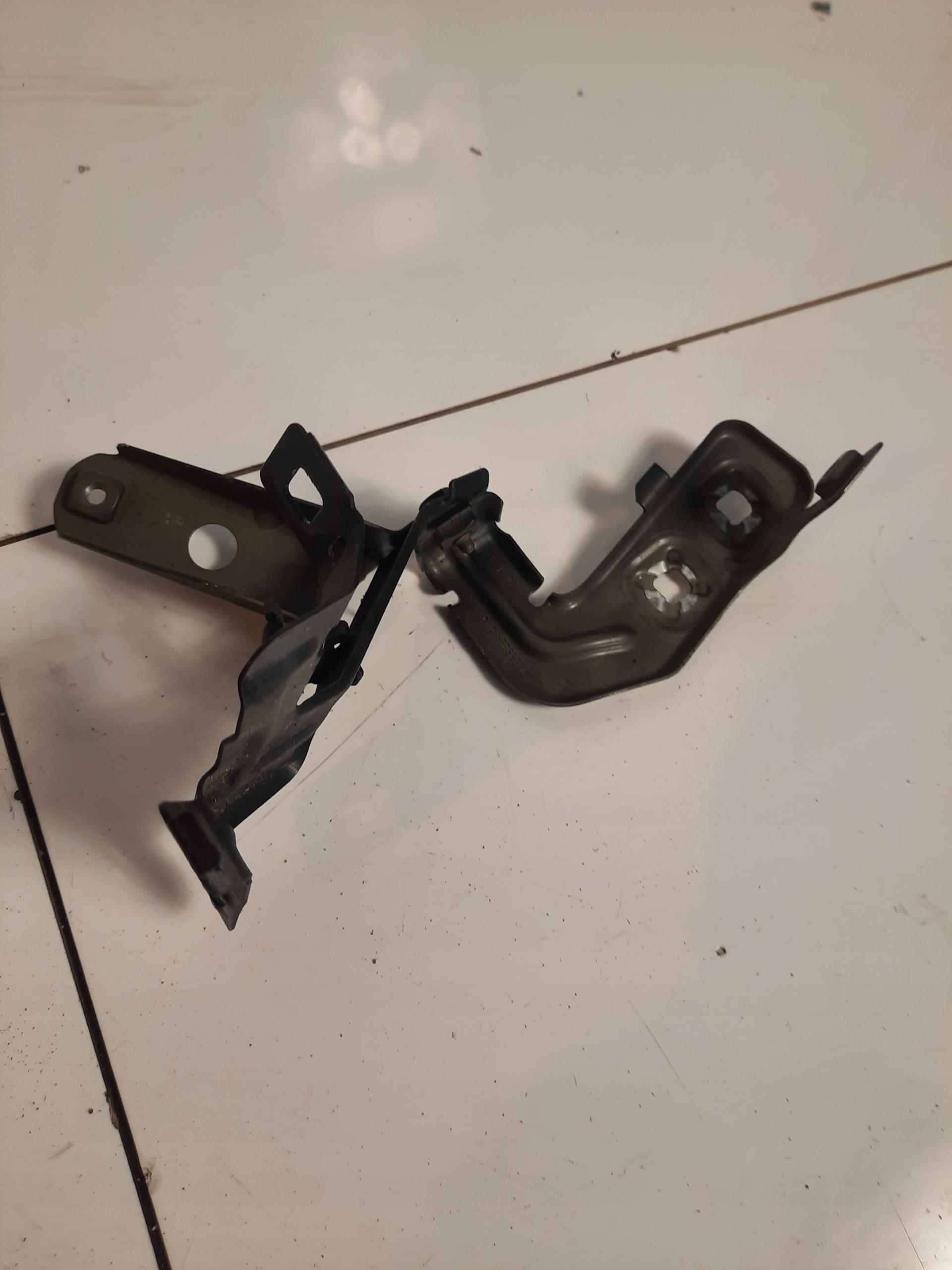 7298038 8066938 - Крепление крыла BMW F30 передняя правая