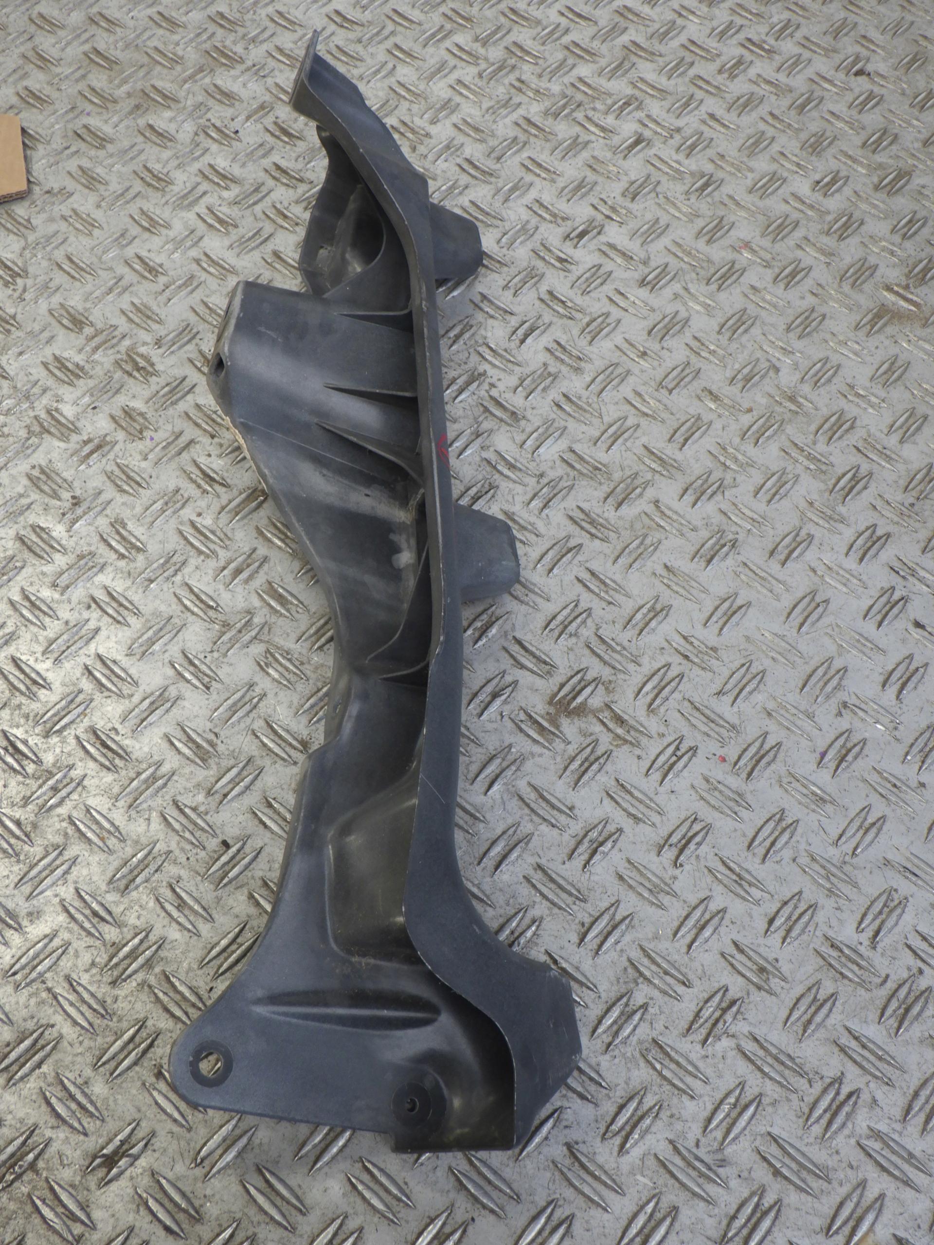 КРЕПЛЕНИЕ КРЫЛА ЛЕВОЕ RENAULT KANGOO 8200381901