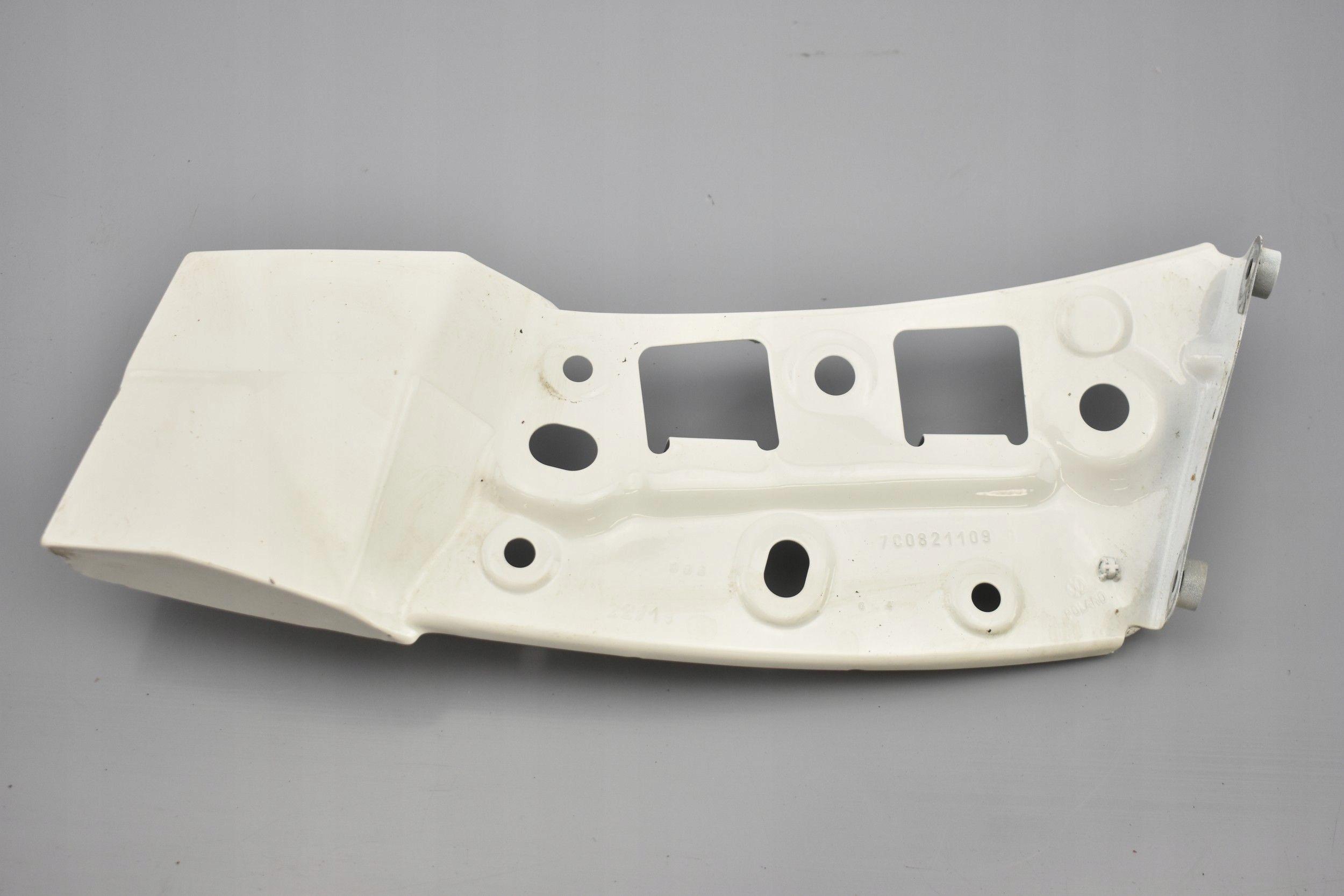 7C0821109 - КРІПЛЕННЯ КРИЛА ЛІВИЙ ПЕРЕДНІЙ CRAFTER II MAN TGE