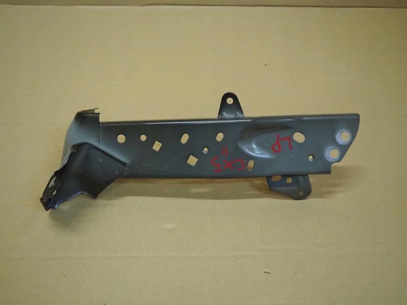 КРІПЛЕННЯ КРИЛА ЛІВИЙ ПЕРЕДНІЙ MAZDA CX5 CX-5 II