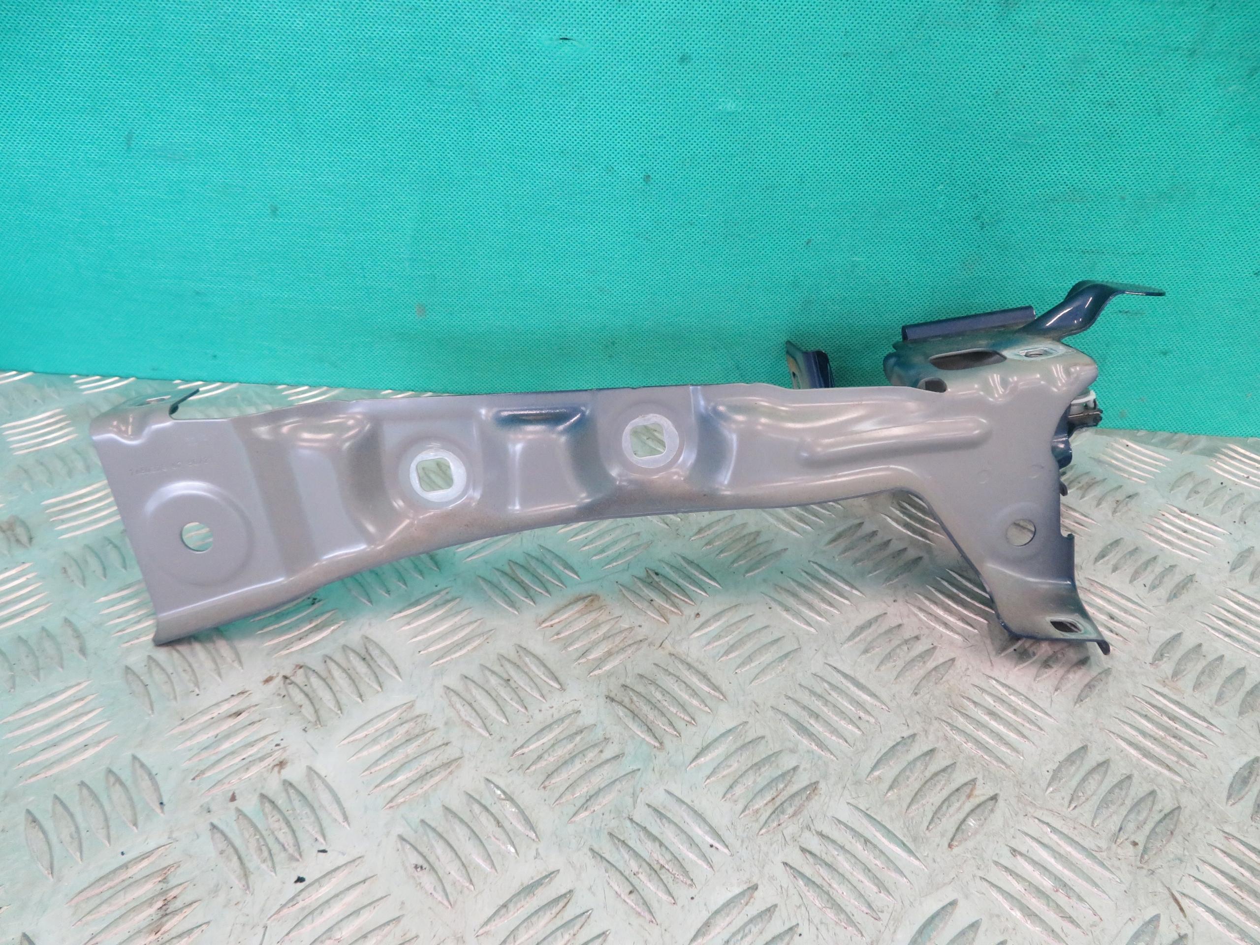 7450378 7 - Крепление крыла П BMW F40 116d 1.5 D 22R