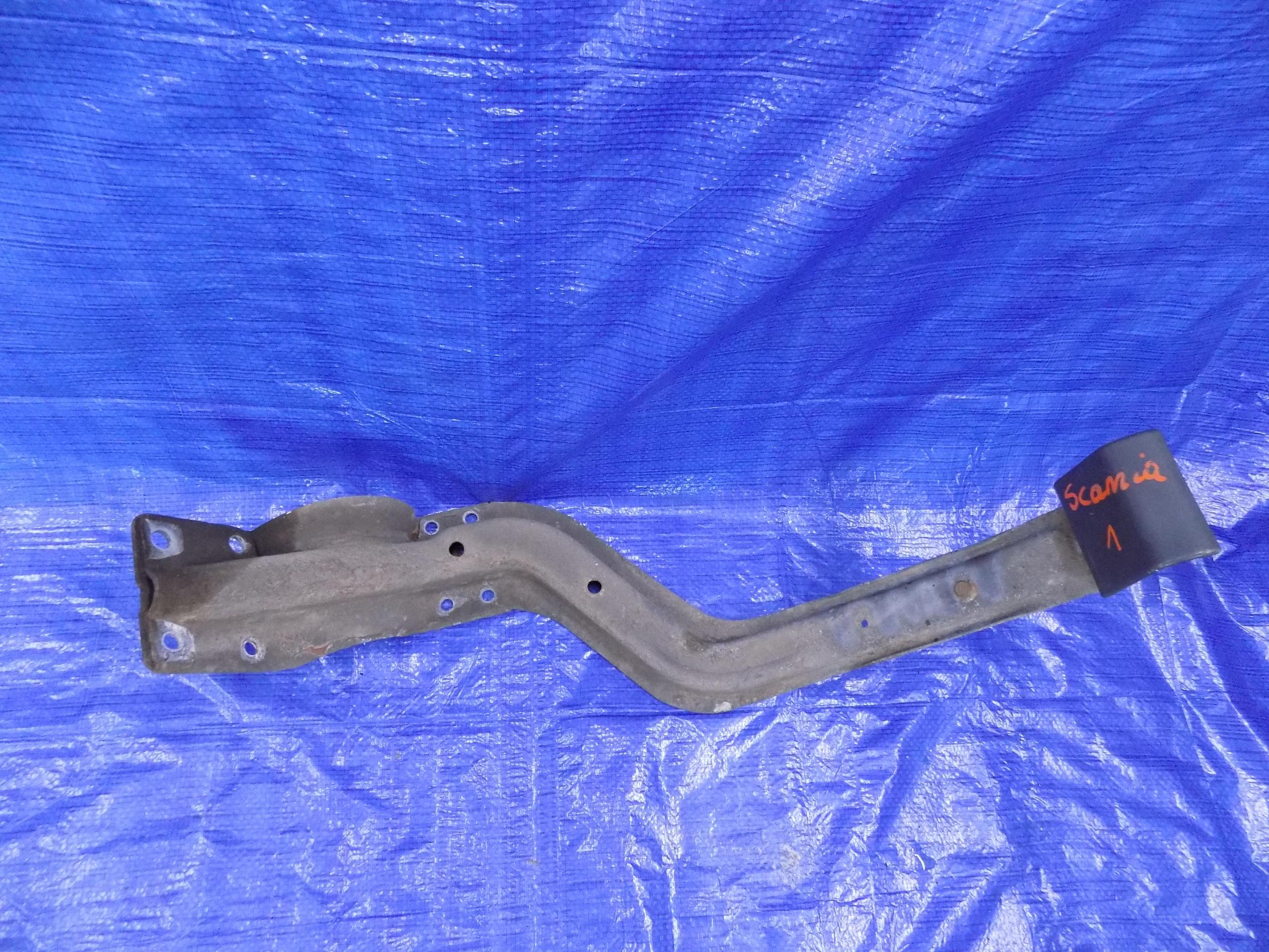 Крепление крыла передний правый SCANIA P380 11R E5