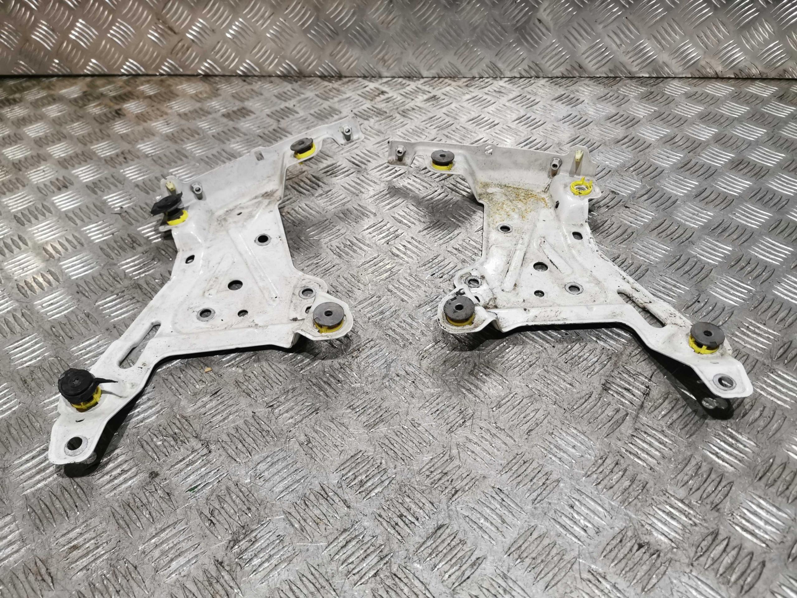 7p5821759 - КРЕПЛЕНИЕ КРЫЛА ПЕРЕДНЕЕ ЛЕВОЕ PORSCHE CAYENNE 7P5