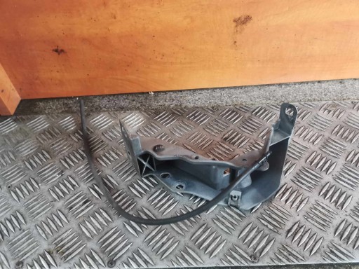 Кріплення лампи кронштейн JAGUAR XF X250 LIFT CX23-16A142-A