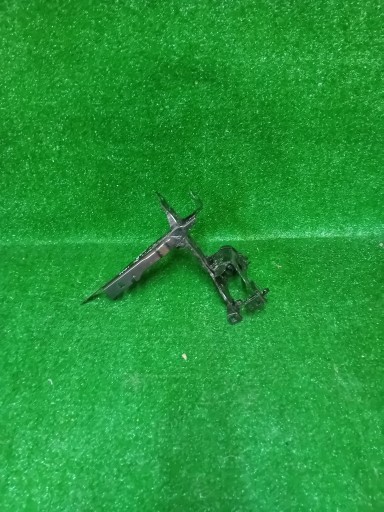 7422293 - КРОНШТЕЙН СТЕКЛА ЛЕВЫЙ BMW 3 G20 G21