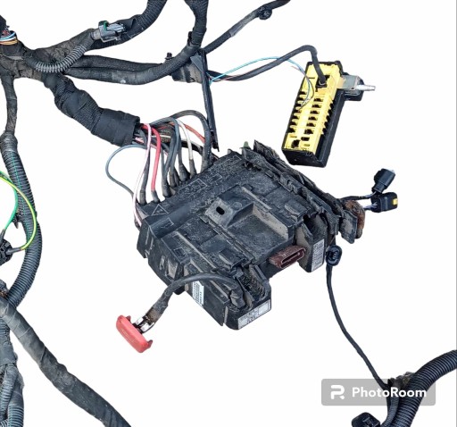 9675349880 - Акумуляторний модуль контролер peugeot 308 t9 citroen c4 picasso ii