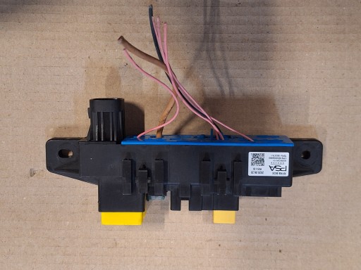 Модуль запобіжників citroen peugeot 9830004880