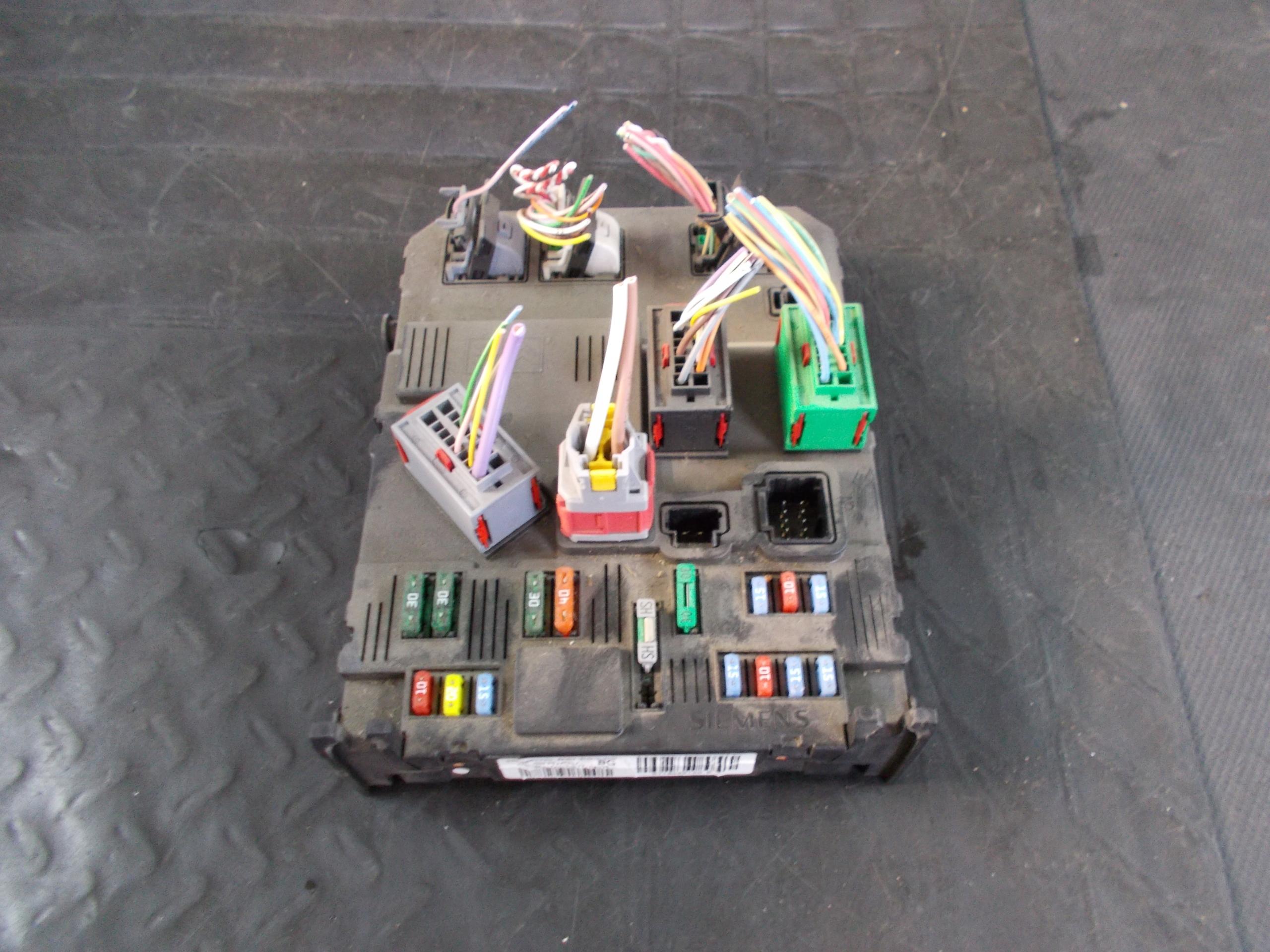 9653667780 - МОДУЛЬ BSI CITROEN BERLINGO PARTNER 1.9 D