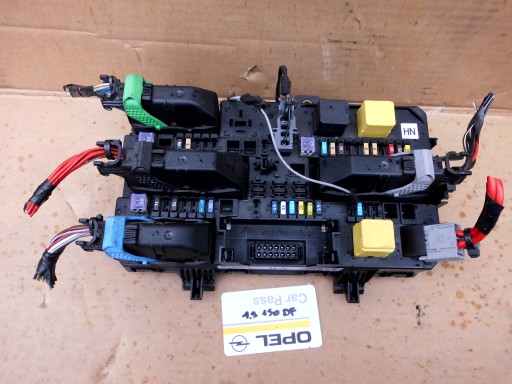 МОДУЛЬ BSI OPEL ZAFIRA B 1.9 CDTI 13220829 HN