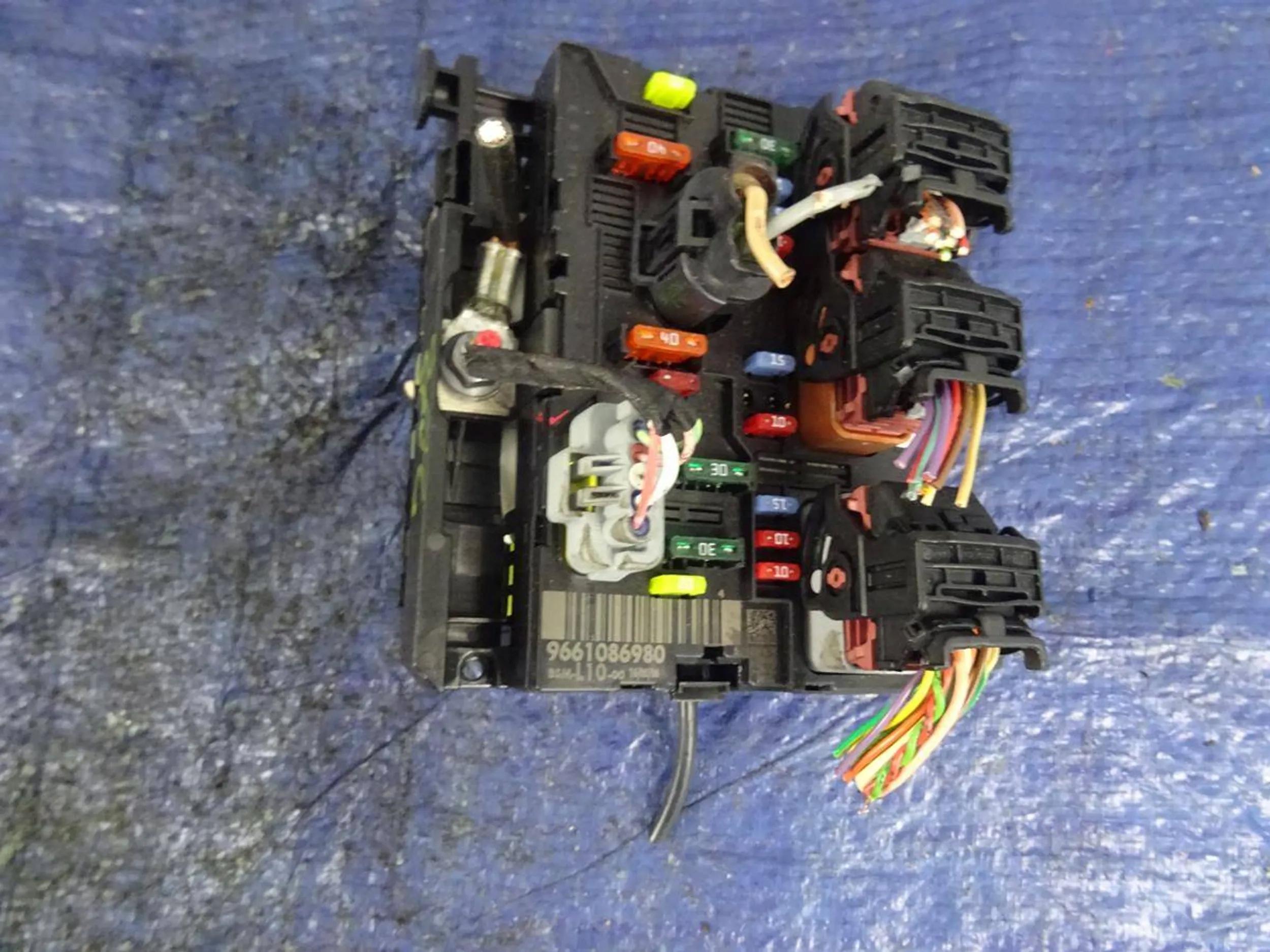 МОДУЛЬ BSM PEUGEOT CITROEN 9661086980