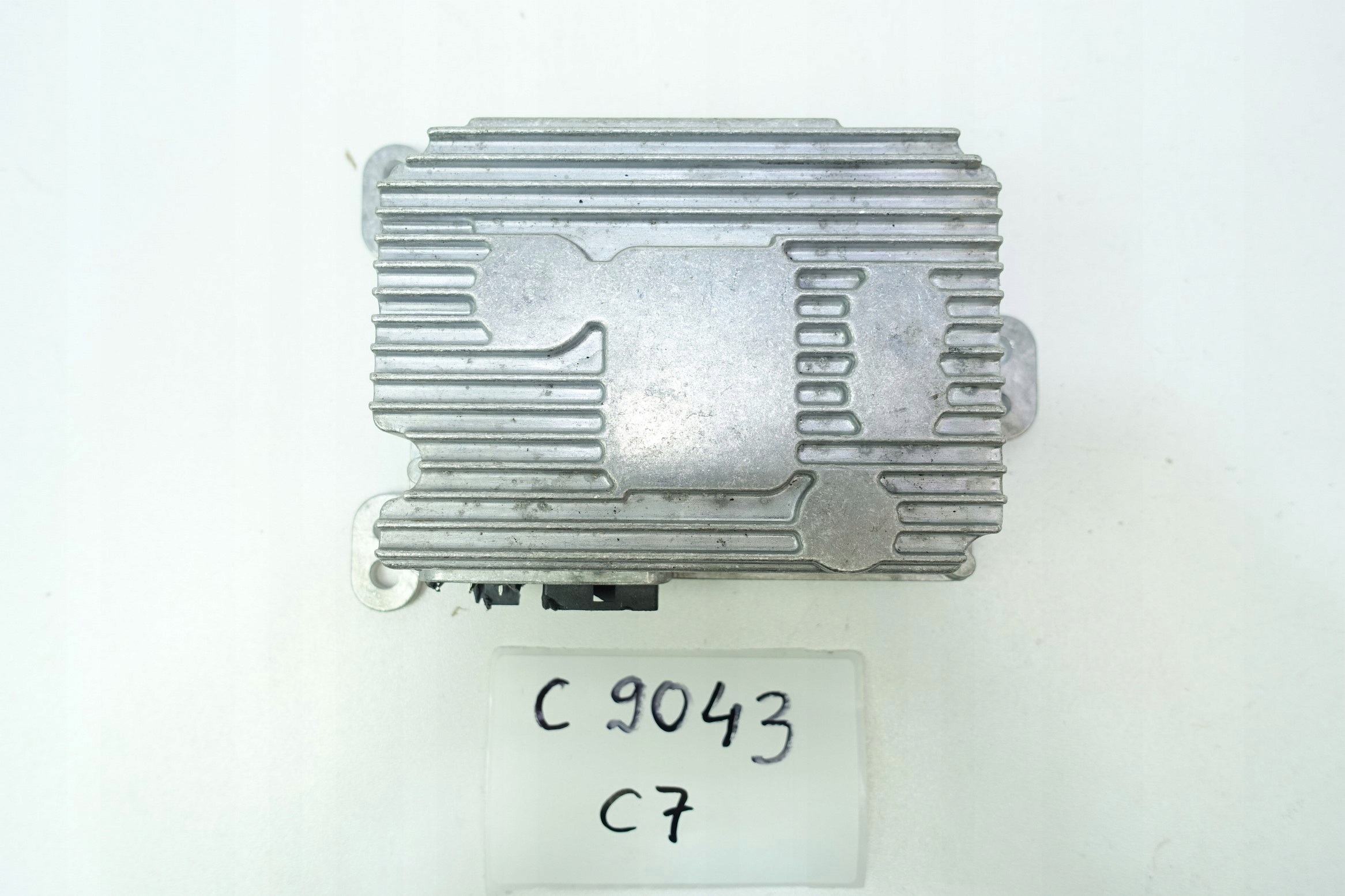 Модуль преобразователя напряжения MERCEDES A0008271105