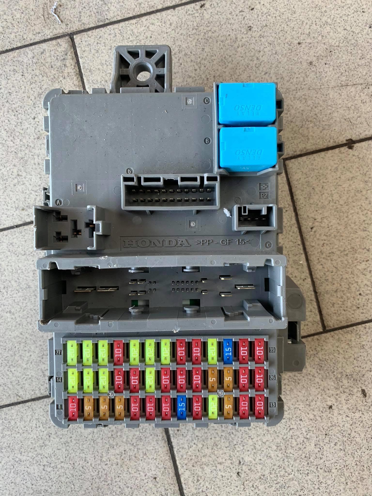 TPA-E110 - МОДУЛЬ БЛОК ПРЕДОХРАНИТЕЛЕЙ HONDA CR - V V ГИБРИД