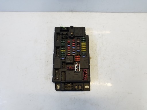 Блок предохранителей MINI COUNTRYMAN R60 9803978