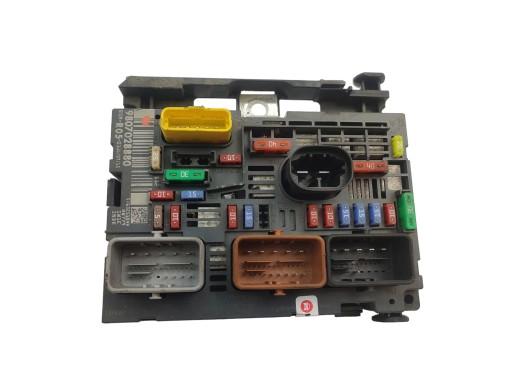 МОДУЛЬ КОРОБКИ ЗАПОБІЖНИКІВ R05 BSM PEUGEOT PARTNER II BERLINGO 9807028880